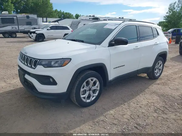3C4NJDBN0ST617374 2025 JEEP COMPASS - Image 2