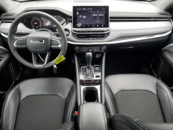 3C4NJDBN1PT501043 2023 JEEP COMPASS - Image 8