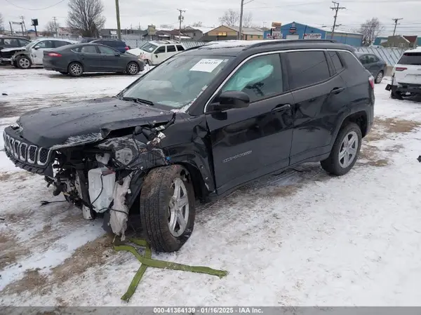 3C4NJDBN1PT518974 2023 JEEP COMPASS - Image 2