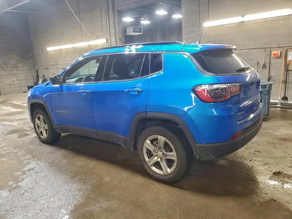 3C4NJDBN1PT520725 2023 JEEP COMPASS - Image 2