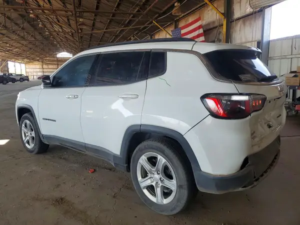 3C4NJDBN1PT560822 2023 JEEP COMPASS - Image 2