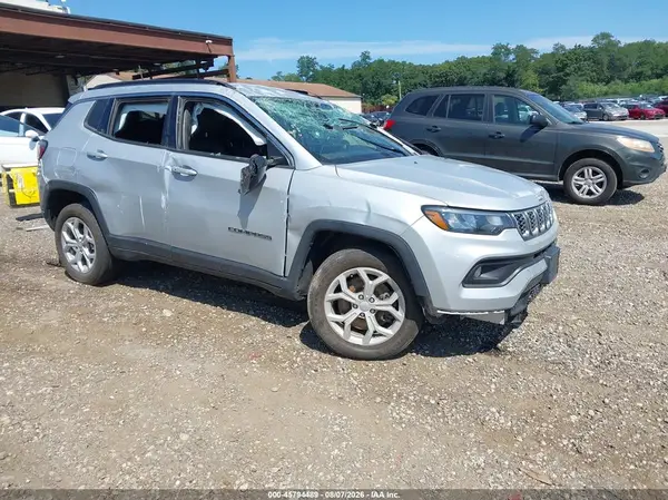 3C4NJDBN1RT108369 2024 JEEP COMPASS - Image 1
