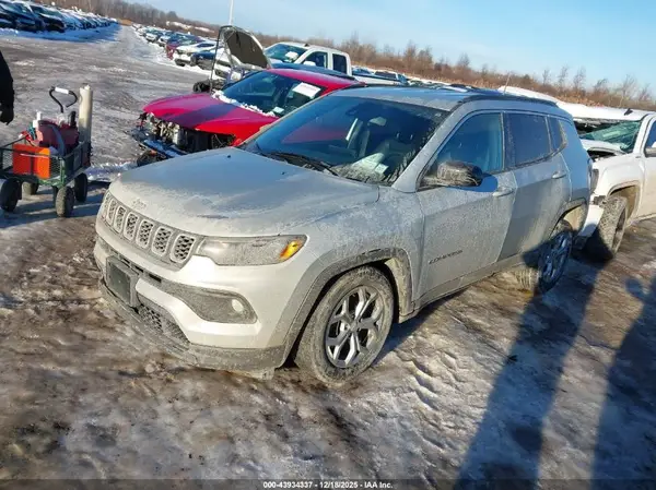 3C4NJDBN1RT109912 2024 JEEP COMPASS - Image 2