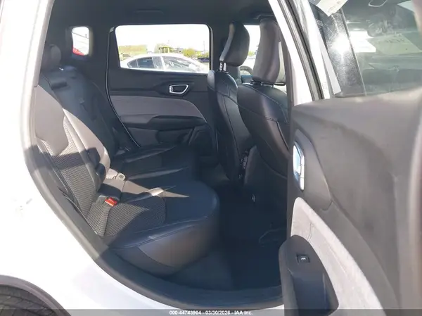 3C4NJDBN1RT110963 2024 JEEP COMPASS - Image 8