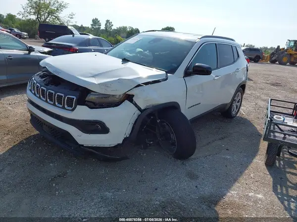 3C4NJDBN1RT117038 2024 JEEP COMPASS - Image 2