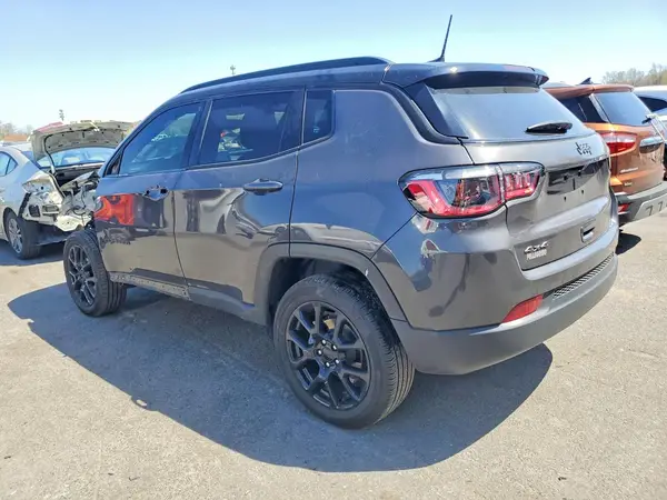 3C4NJDBN1RT121350 2024 JEEP COMPASS - Image 2