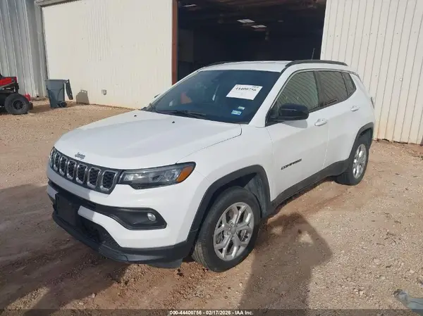 3C4NJDBN1RT122594 2024 JEEP COMPASS - Image 2
