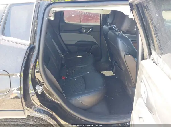 3C4NJDBN1RT147348 2024 JEEP COMPASS - Image 8