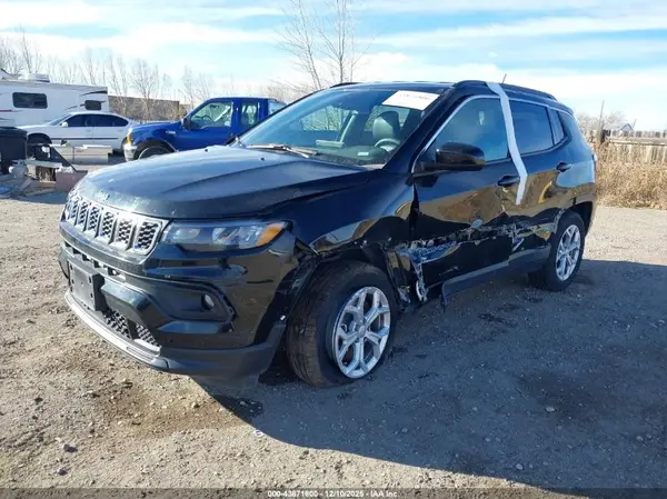 3C4NJDBN1RT154378 2024 JEEP COMPASS - Image 2
