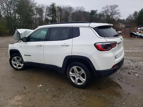 3C4NJDBN1RT583049 2024 JEEP COMPASS - Image 2