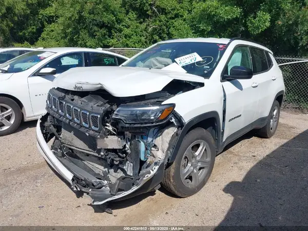 3C4NJDBN1RT595525 2024 JEEP COMPASS - Image 2