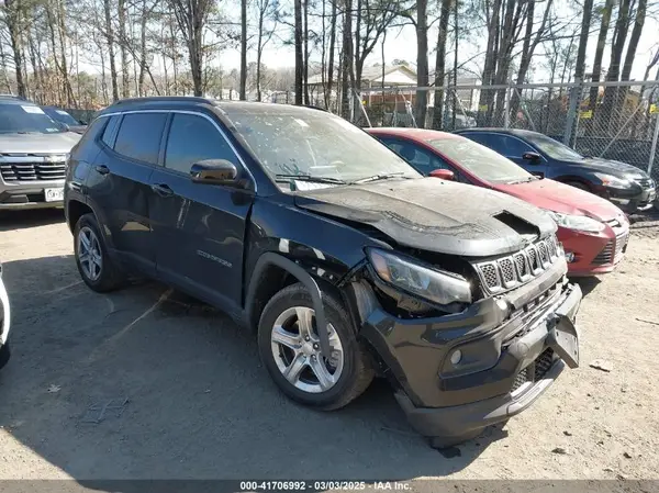 3C4NJDBN1RT597260 2024 JEEP COMPASS - Image 1