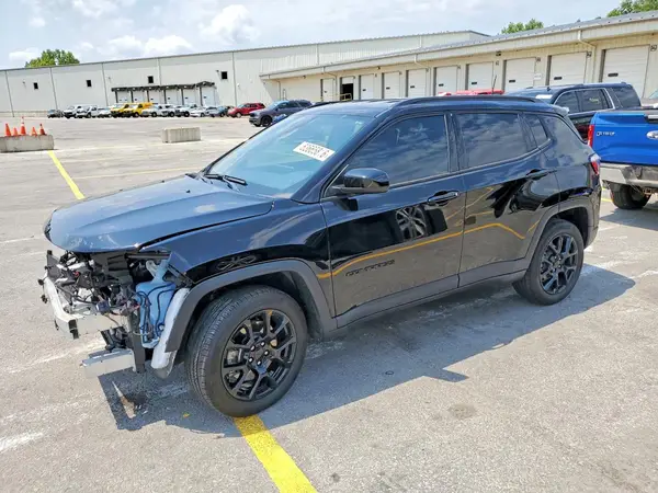 3C4NJDBN1RT599672 2024 JEEP COMPASS - Image 1