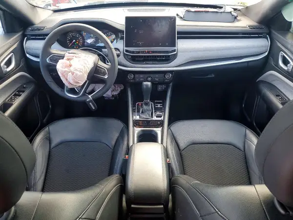 3C4NJDBN1RT605115 2024 JEEP COMPASS - Image 8