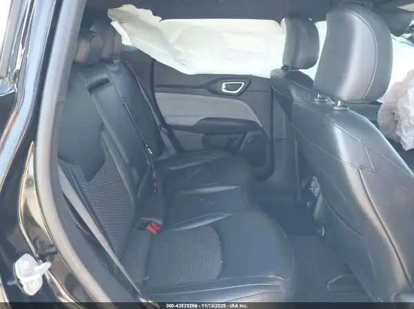 3C4NJDBN1RT606944 2024 JEEP COMPASS - Image 8