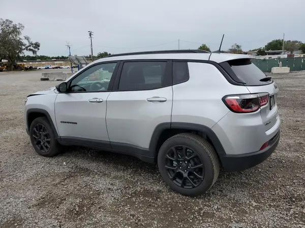 3C4NJDBN1ST517574 2025 JEEP COMPASS - Image 2