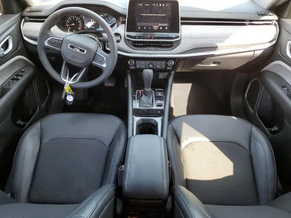 3C4NJDBN1ST520703 2025 JEEP COMPASS - Image 8