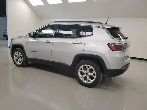 3C4NJDBN1ST524122 2025 JEEP COMPASS - Image 2