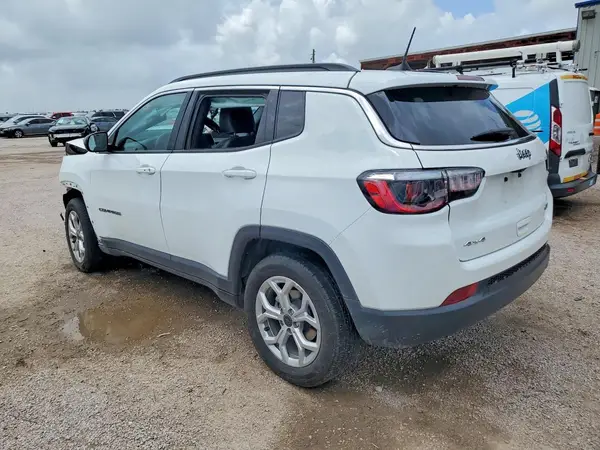 3C4NJDBN1ST524962 2025 JEEP COMPASS - Image 2