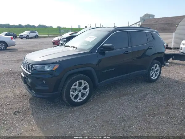3C4NJDBN1ST543060 2025 JEEP COMPASS - Image 2