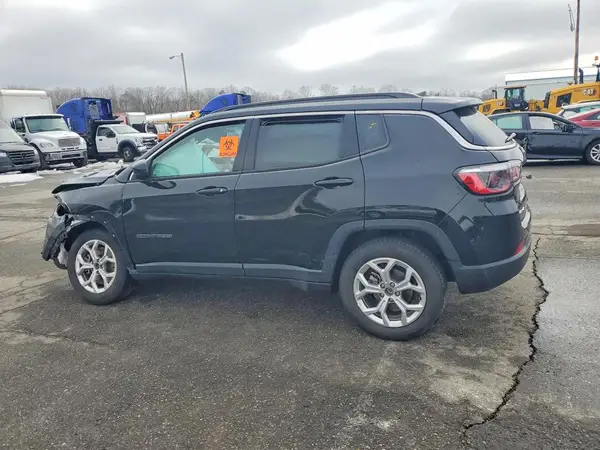 3C4NJDBN1ST548680 2025 JEEP COMPASS - Image 2