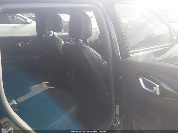 3C4NJDBN1ST567875 2025 JEEP COMPASS - Image 8