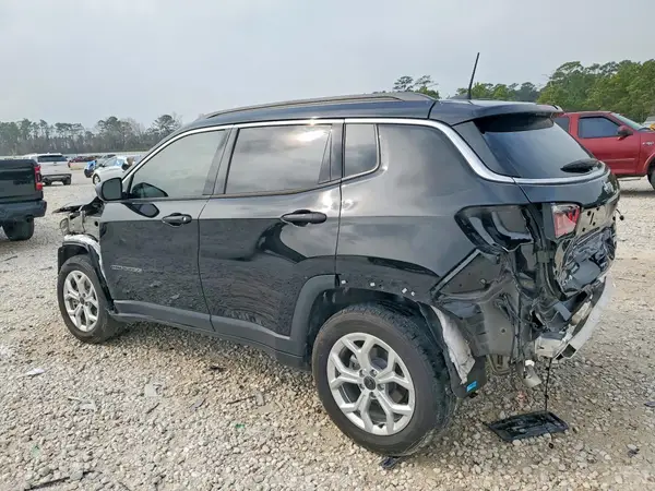 3C4NJDBN1ST585096 2025 JEEP COMPASS - Image 2