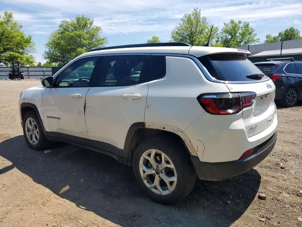3C4NJDBN1ST597250 2025 JEEP COMPASS - Image 2