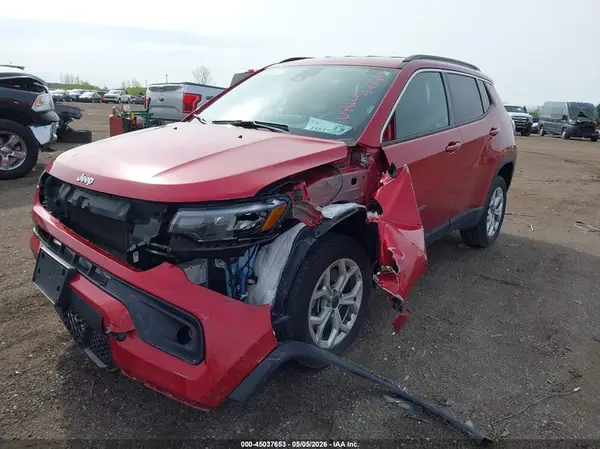 3C4NJDBN1ST617349 2025 JEEP COMPASS - Image 2