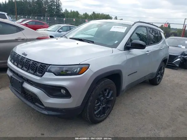 3C4NJDBN1ST617495 2025 JEEP COMPASS - Image 2