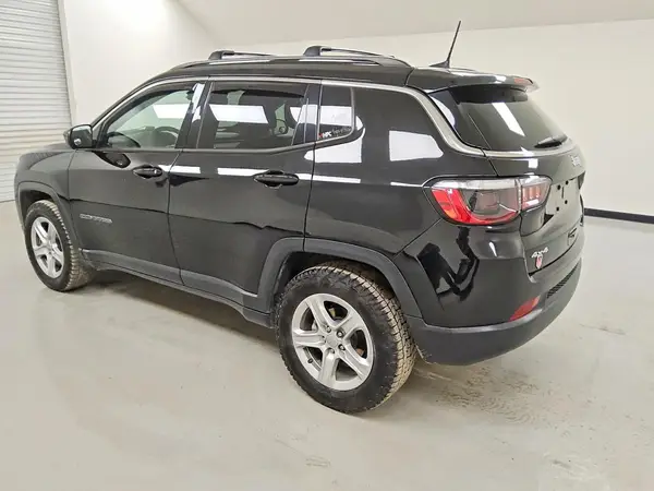 3C4NJDBN2PT501343 2023 JEEP COMPASS - Image 2