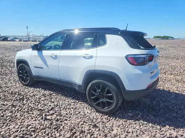 3C4NJDBN2PT504159 2023 JEEP COMPASS - Image 2