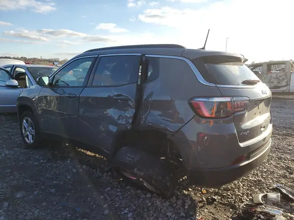 3C4NJDBN2PT516358 2023 JEEP COMPASS - Image 2