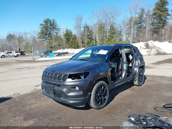 3C4NJDBN2PT528347 2023 JEEP COMPASS - Image 2