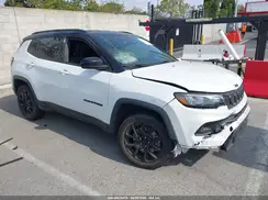 3C4NJDBN2PT529563 2023 JEEP COMPASS