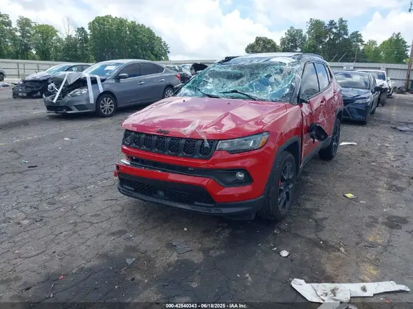 3C4NJDBN2PT532561 2023 JEEP COMPASS - Image 2