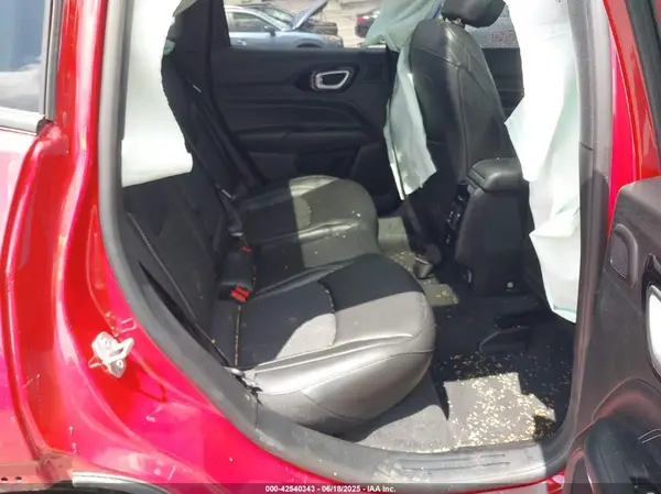 3C4NJDBN2PT532561 2023 JEEP COMPASS - Image 8