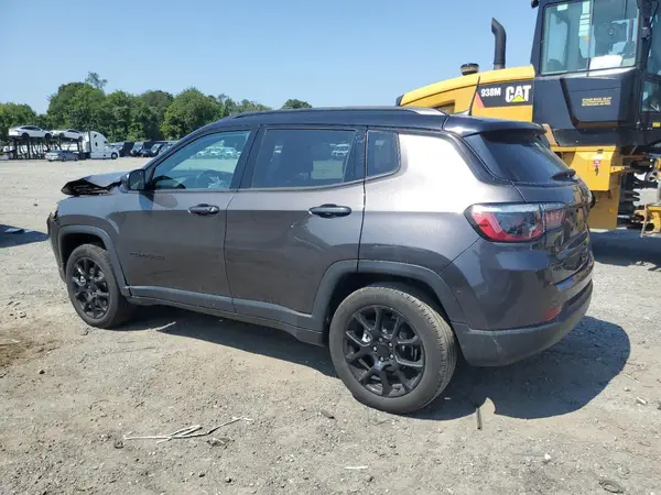 3C4NJDBN2PT546833 2023 JEEP COMPASS - Image 2