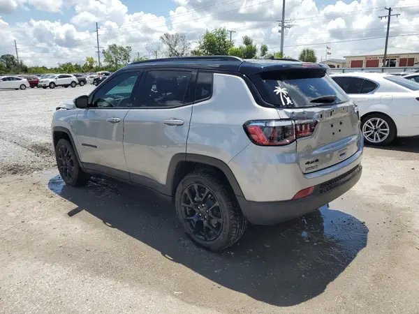 3C4NJDBN2PT547108 2023 JEEP COMPASS - Image 2