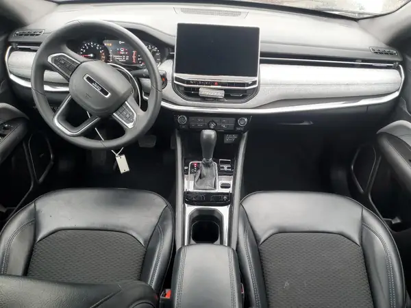 3C4NJDBN2PT552700 2023 JEEP COMPASS - Image 8