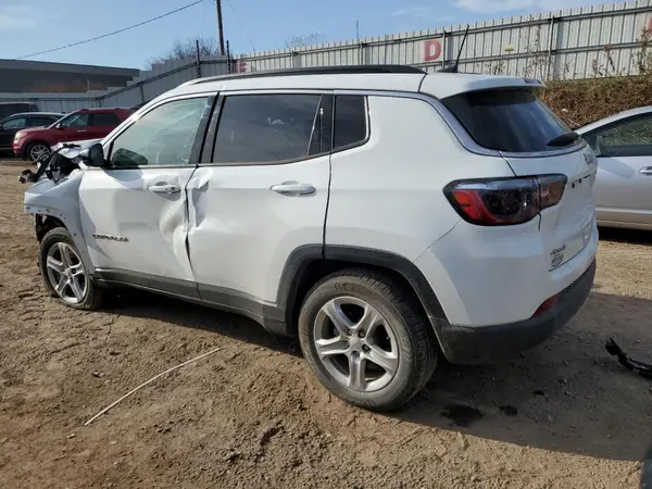 3C4NJDBN2PT552891 2023 JEEP COMPASS - Image 2