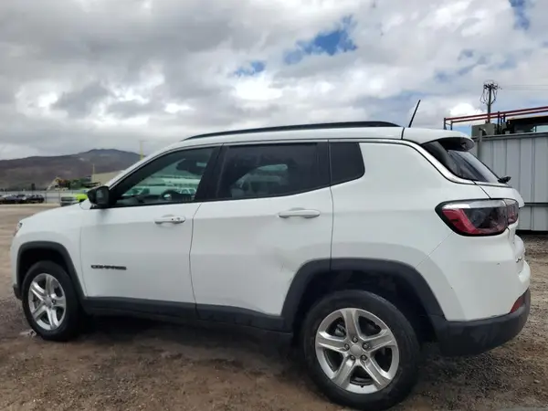 3C4NJDBN2PT553457 2023 JEEP COMPASS - Image 2