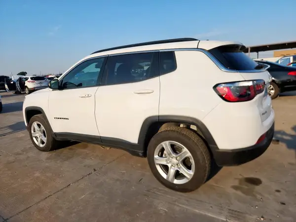 3C4NJDBN2PT561462 2023 JEEP COMPASS - Image 2