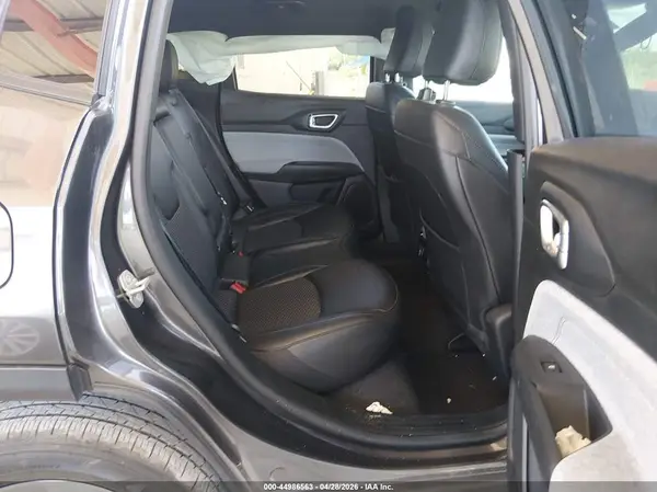 3C4NJDBN2PT570713 2023 JEEP COMPASS - Image 8