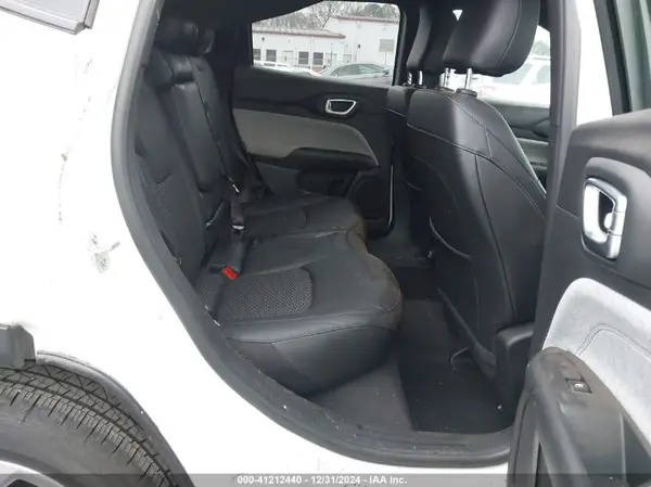 3C4NJDBN2RT100331 2024 JEEP COMPASS - Image 8