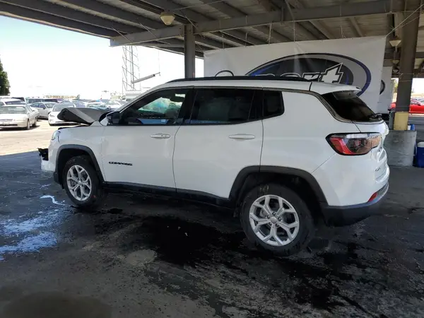 3C4NJDBN2RT100913 2024 JEEP COMPASS - Image 2