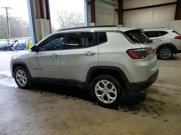 3C4NJDBN2RT107232 2024 JEEP COMPASS - Image 2