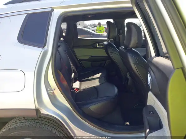 3C4NJDBN2RT109790 2024 JEEP COMPASS - Image 8