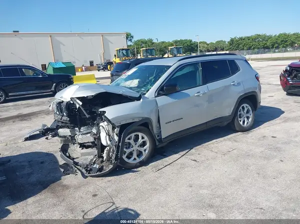 3C4NJDBN2RT110874 2024 JEEP COMPASS - Image 2