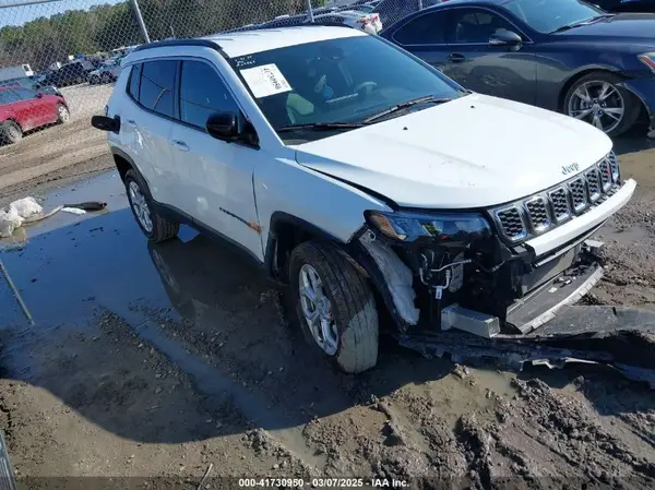 3C4NJDBN2RT112575 2024 JEEP COMPASS - Image 1